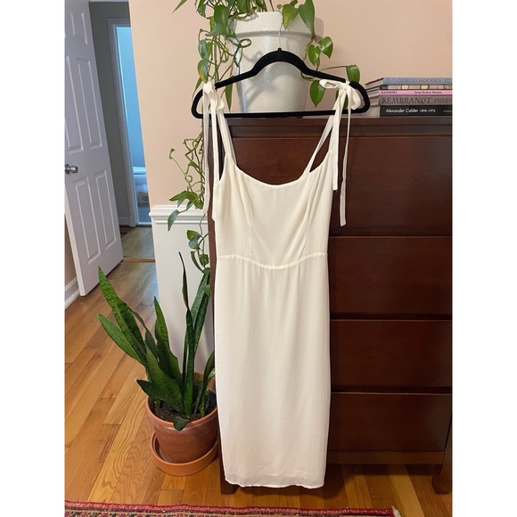 ❗️LAST OFFER❗️Reformation Besse Dress in Ivory size 6 - Picture 3 of 6